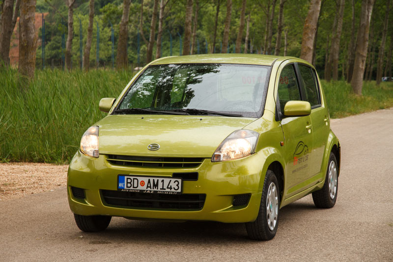 Аренда Daihatsu Sirion