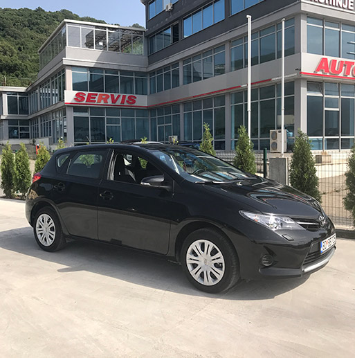 Аренда Toyota Auris